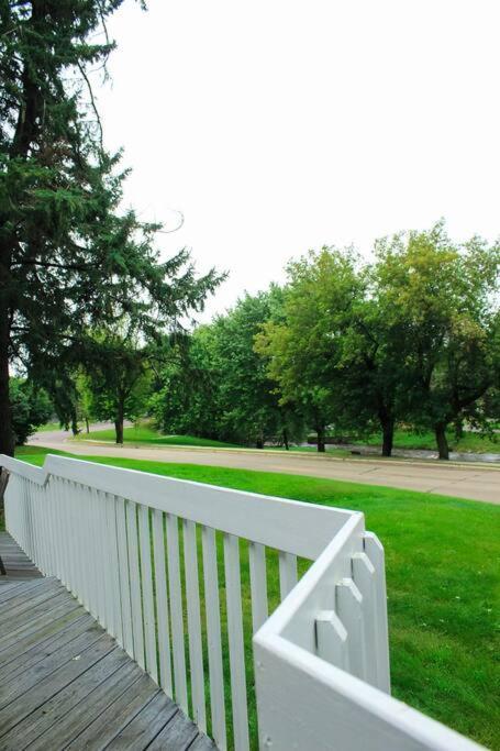 Апартаменты Dartt'S Park Flat Owatonna Экстерьер фото